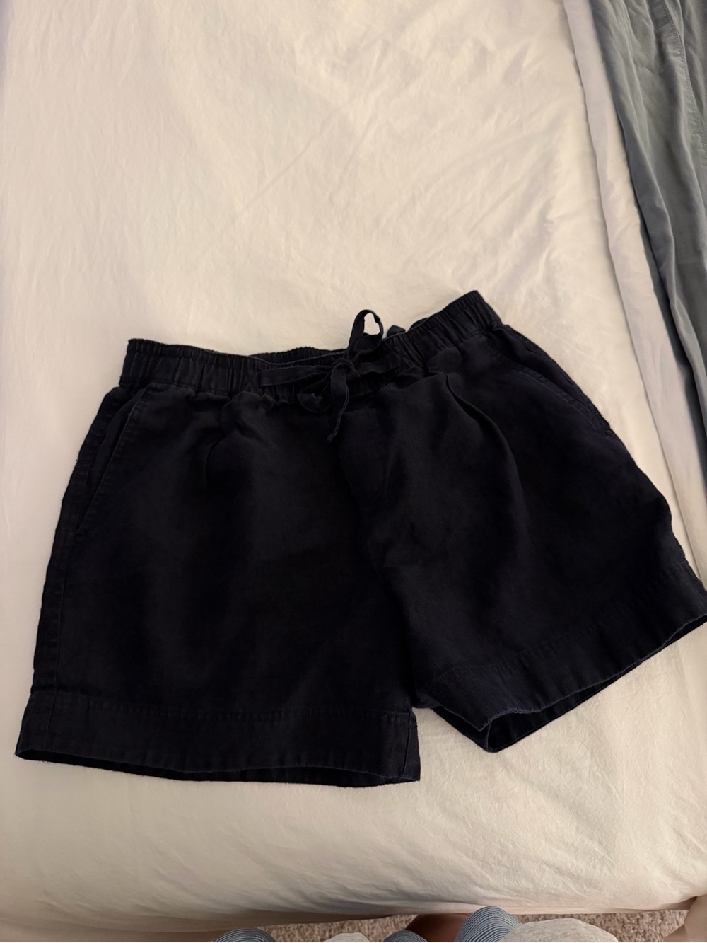 Navy Vince Women’s Shorts